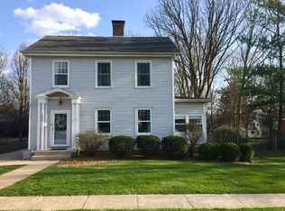 108 E Conover Ave, Eureka, IL