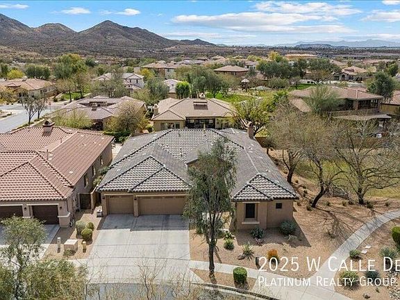 2nd image of 2025 W Calle Del Sol