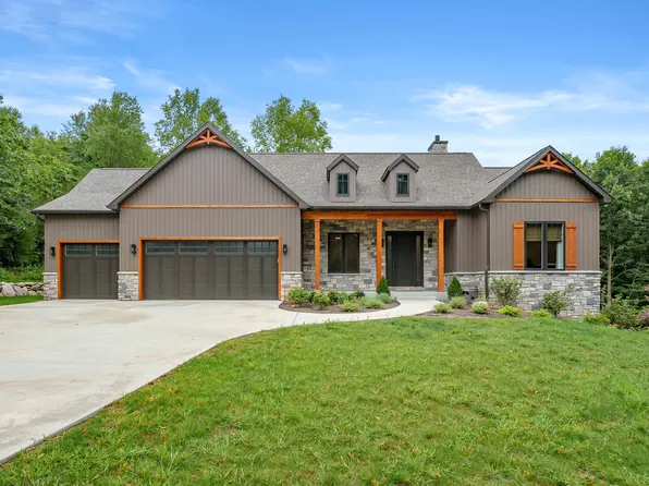 3090 Elk Antler Ave, Plainwell, MI 49080