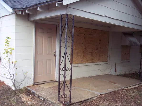 631 Cherry Ave, Albany, GA 31701