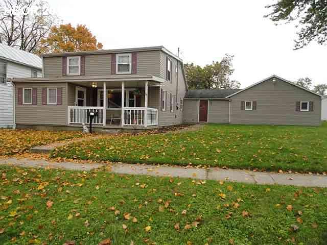 1st image of 225 Stanley Ave