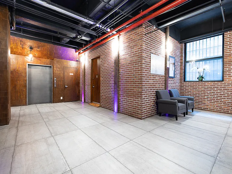 350 Manhattan Ave #2B — Photo 9