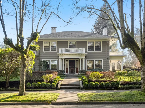 1610 NE Siskiyou St, Portland, OR 97212