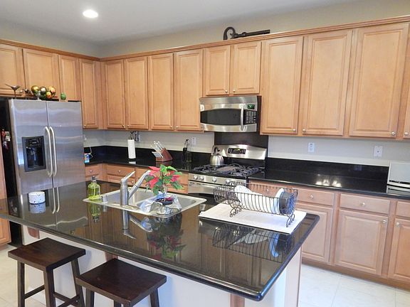 4th image of 9556 Gardella Way