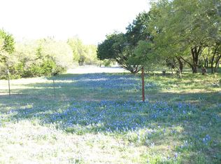 272 Quarterhorse Dr, Liberty Hill, TX 78642