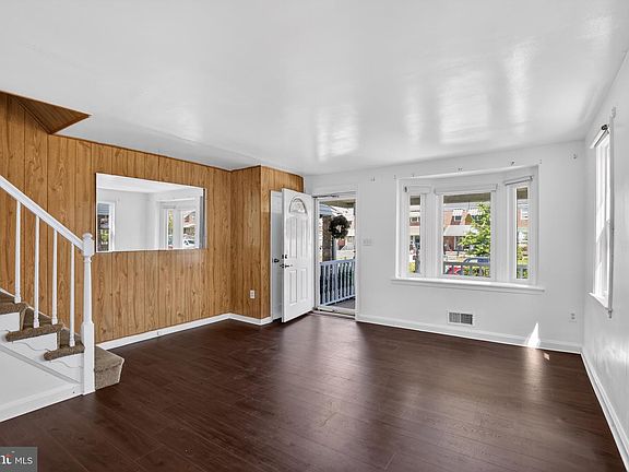 3rd image of 1939 Codd Ave