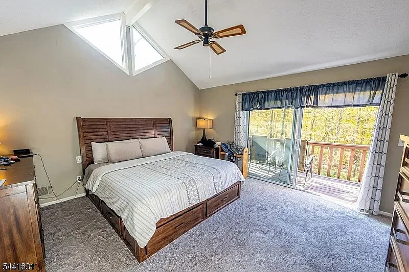 4 bed, 2.5 bath, 1534 sqft, $2,800 — Photo 4