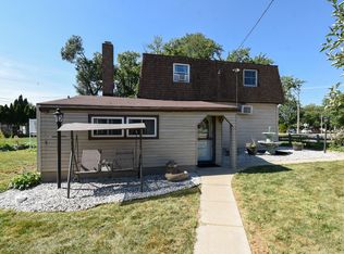 8145 State Rd, Burbank, IL 60459