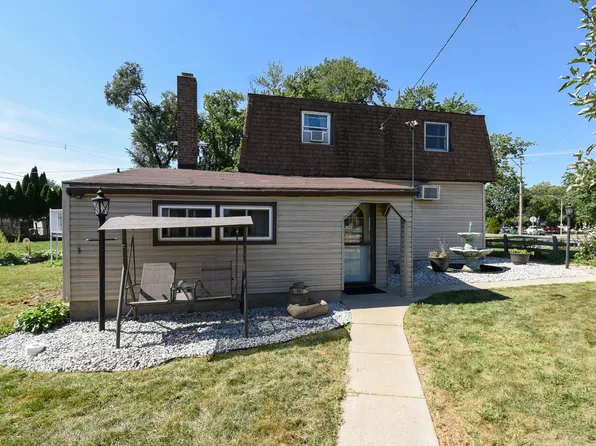 8145 State Rd, Burbank, IL 60459