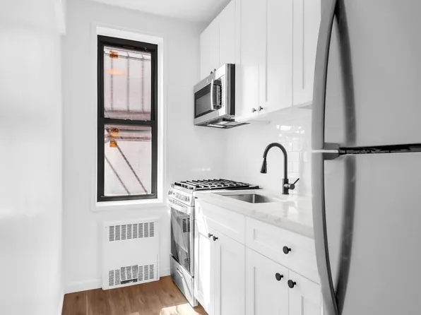 48-21 40th Street image 3 of 5