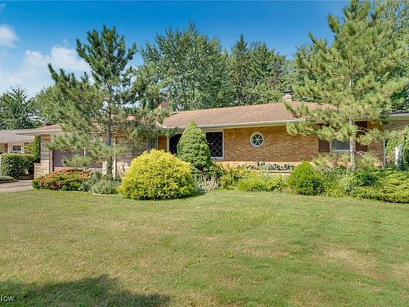 2nd image of 1848 Dunellon Dr