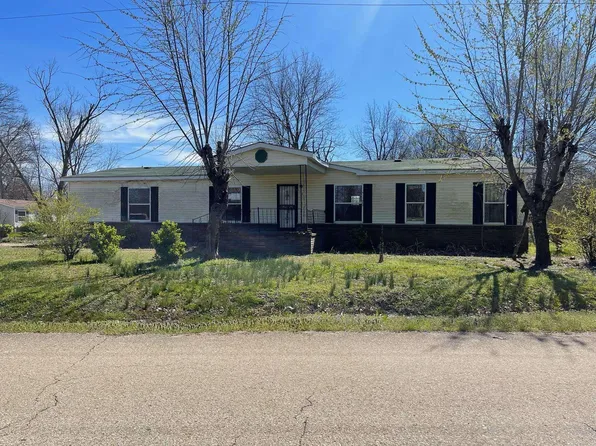 304 Union St, Brinkley, AR 72021