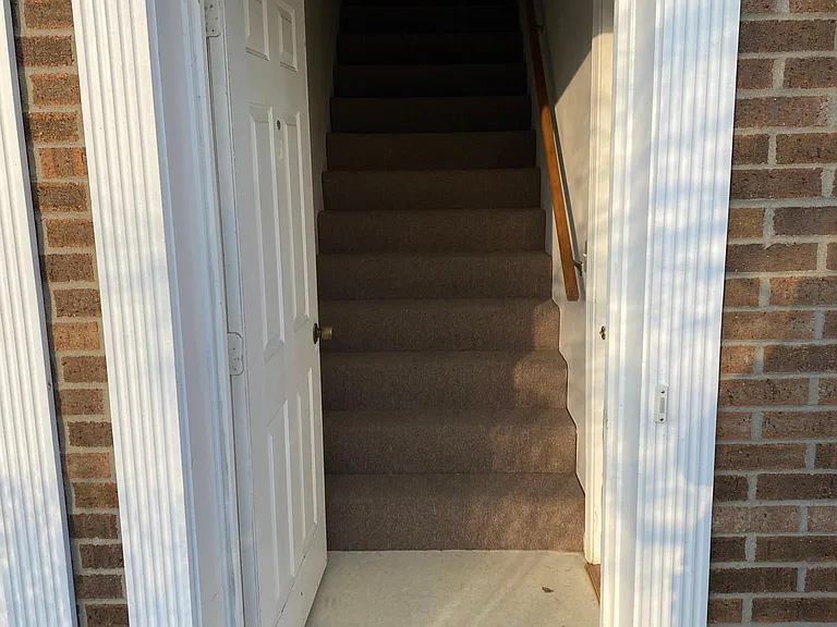 110 Court Side Ln #310 — Photo 6