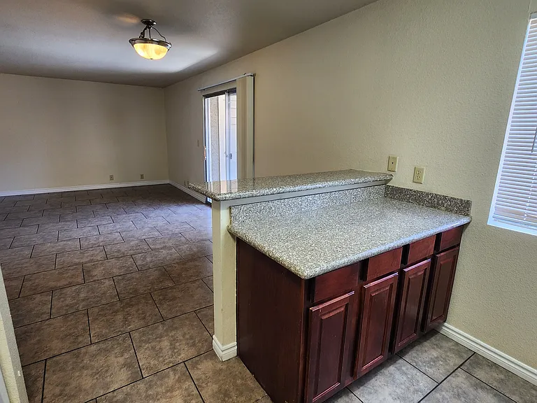 5281 River Glen Dr #228 — Photo 5