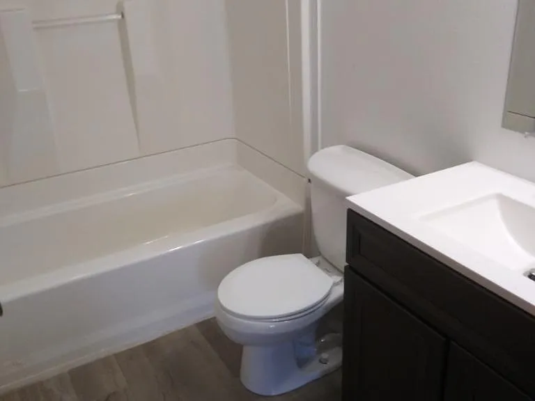 1333 Delta Dr — Photo 5