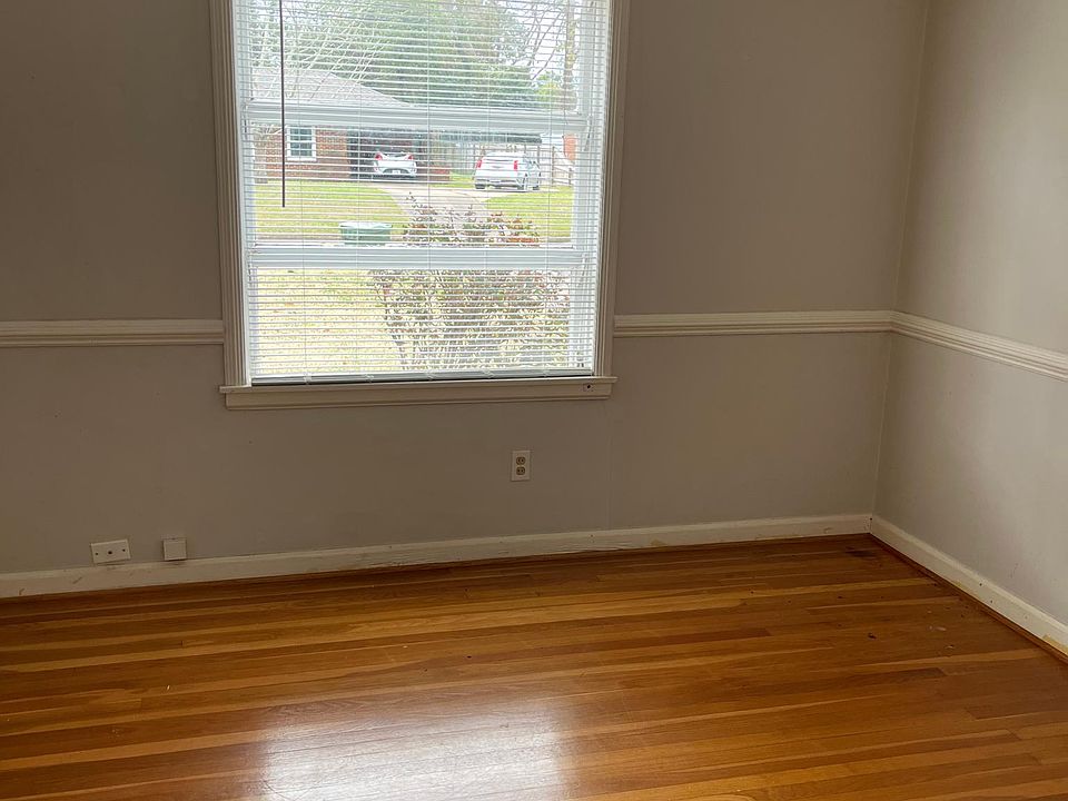 1st image of 3019 Ashley Ave
