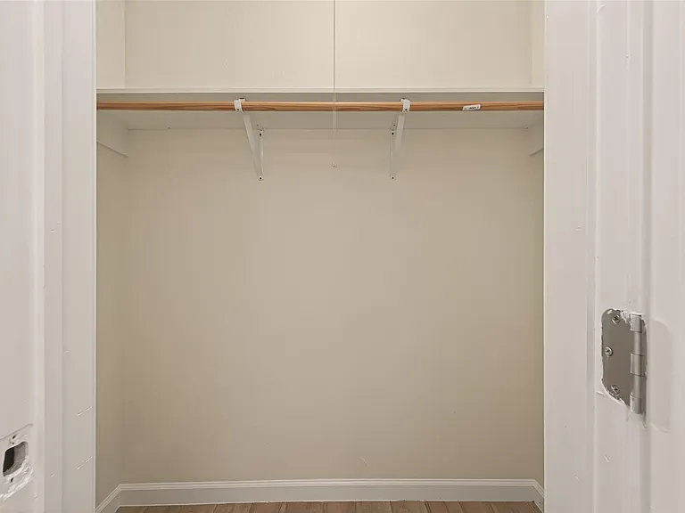 25409 Pebble Dr — Photo 26