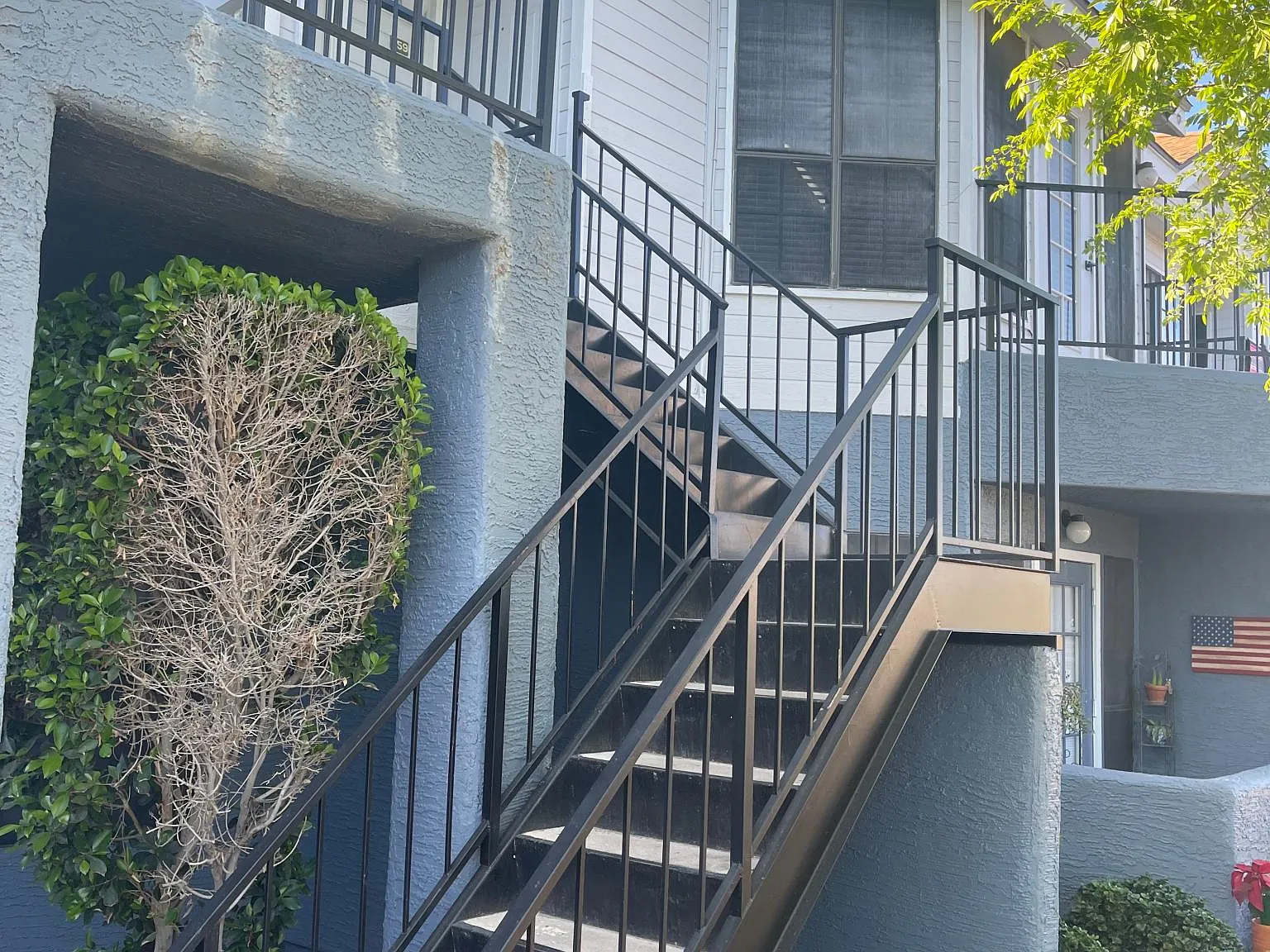2 bed, 1.5 bath, 946 sqft, $1,500 — Photo 3