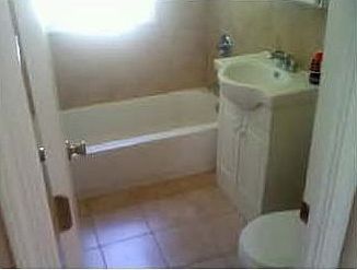 4th image of 20601 Hillgrove Ave