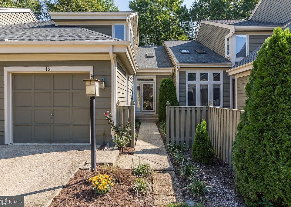 1st image of 161 Cranes Crook Ln