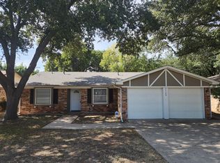 2720 Muse St, Fort Worth, TX 76112
