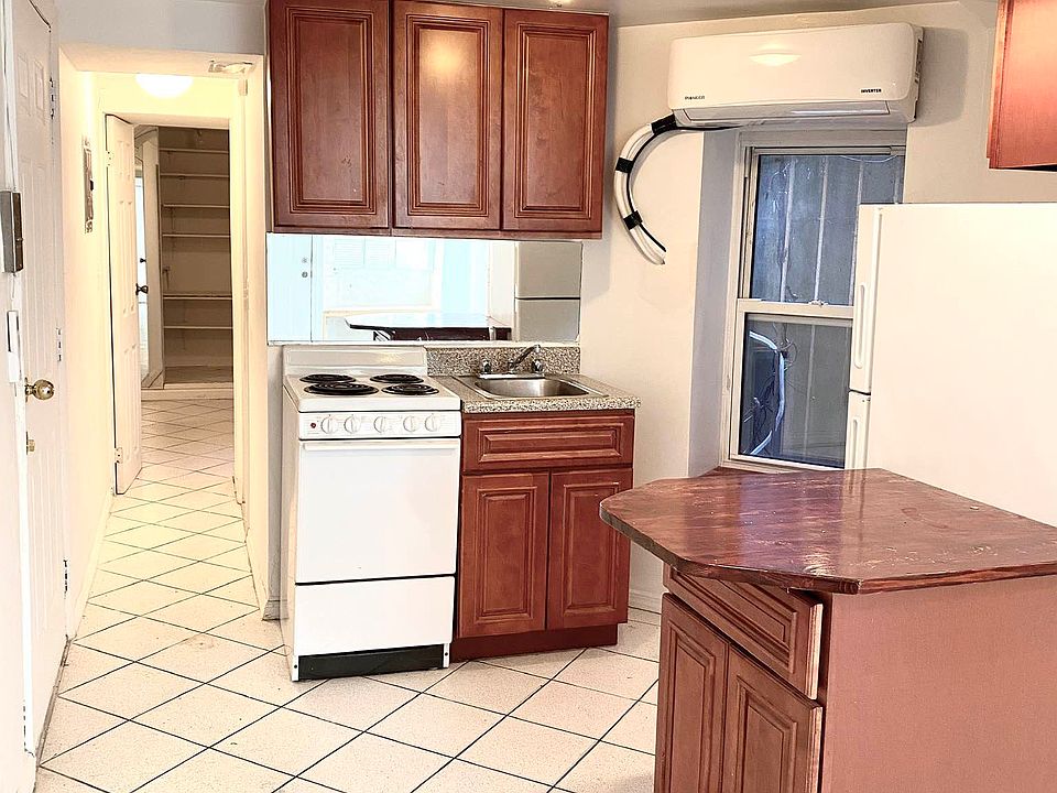 1st image of 717 E 5th St APT Bc