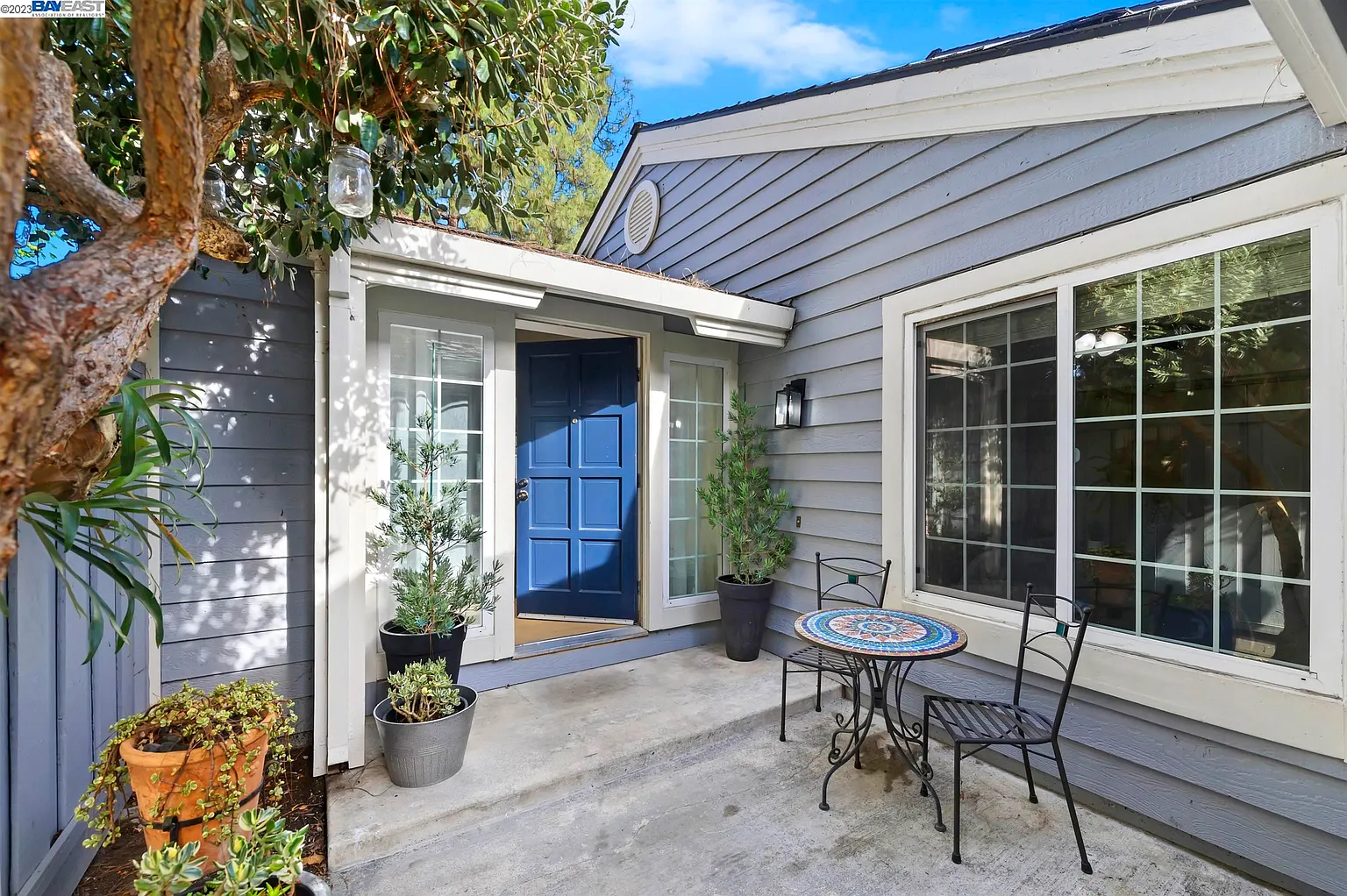 313 Northwood Cmns photo 1