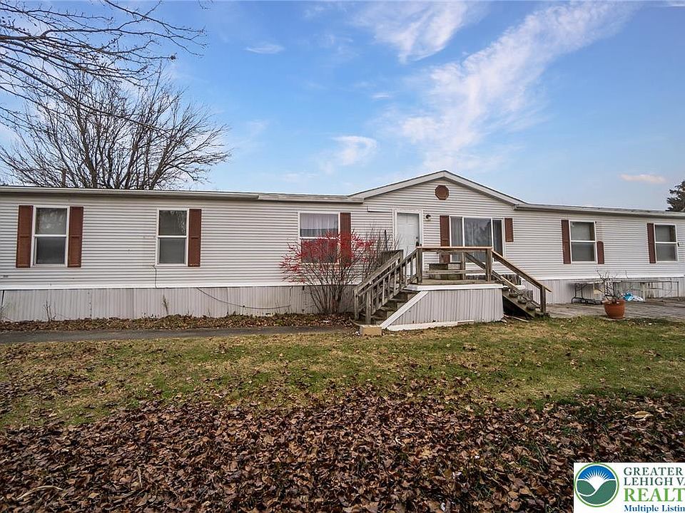 1st image of 9131 N Primrose Cir