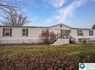 9131 N Primrose Cir, Breinigsville, PA 18031