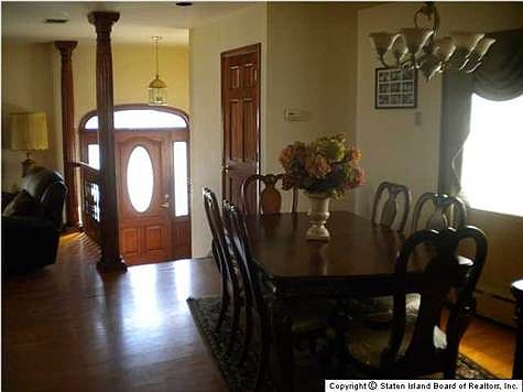 2nd image of 162 Hickory Ave
