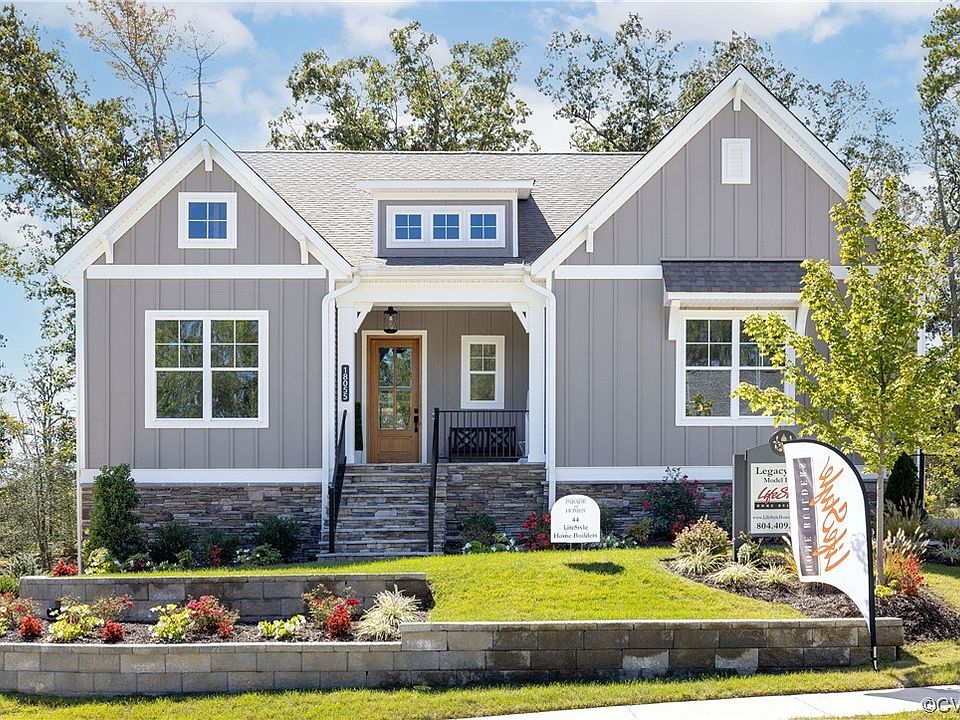 1st image of 18055 Cove Creek Dr
