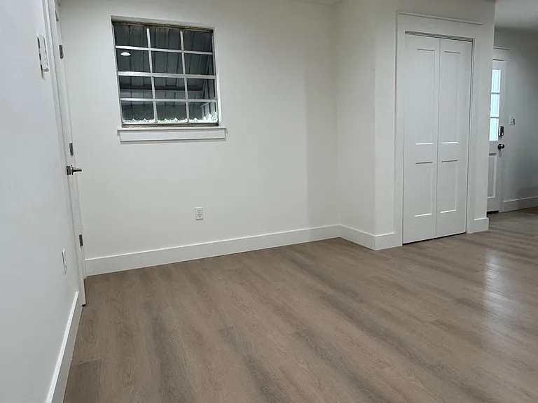 1923 Metairie Ave #C — Photo 6