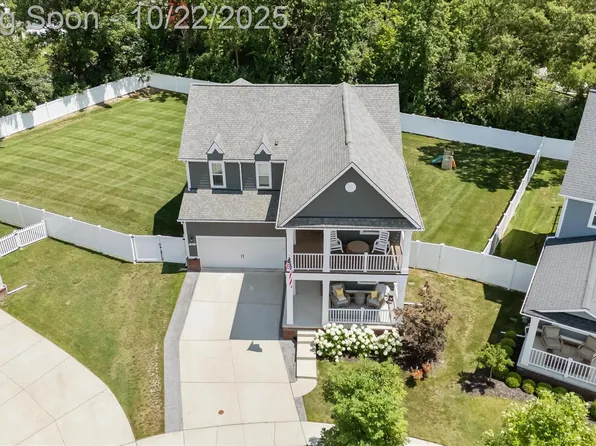 961 Truman Dr, Canton, MI 48188