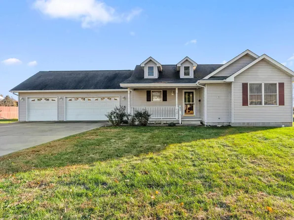 700 W Dean, Virden, IL 62690