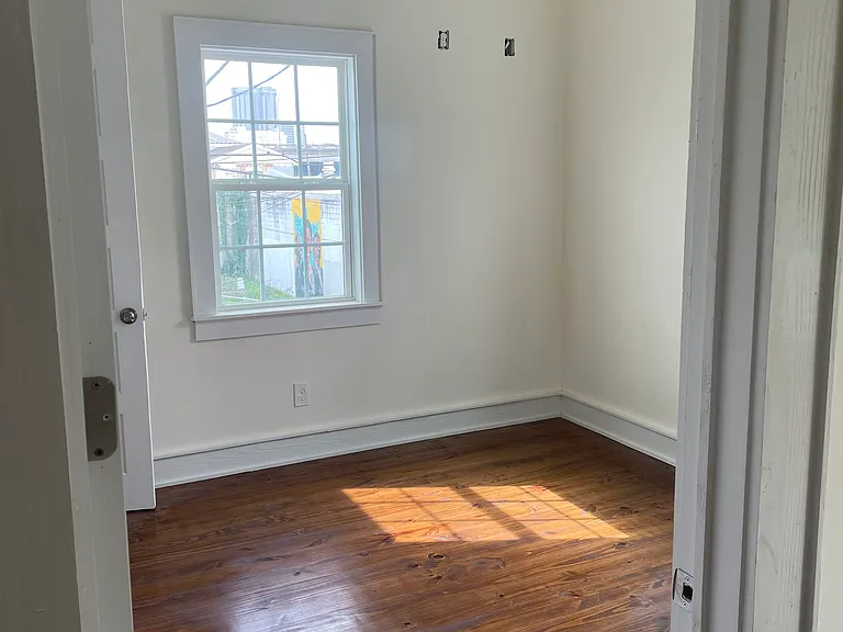 329 N Derbigny St #329 — Photo 10