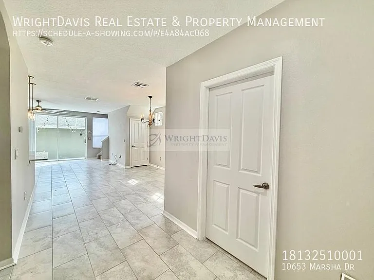 10653 Marsha Dr — Photo 4