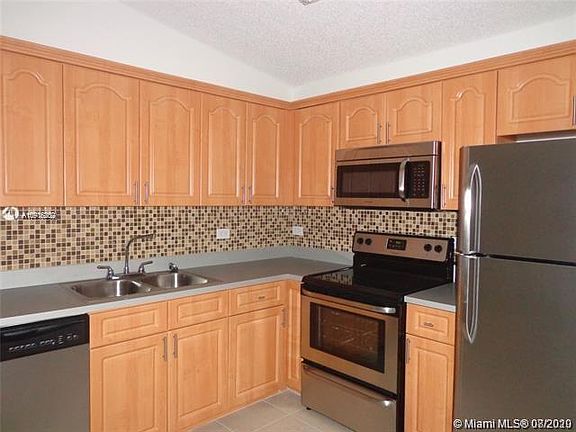 4th image of 3690 N 56th Ave APT 933