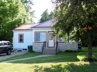 515 N Oak St, Reedsburg, WI 53959