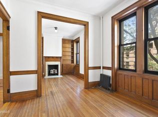 210 W 21st St APT 3FE, New York, NY 10011