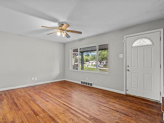 5th image of 1235 Walker Ave