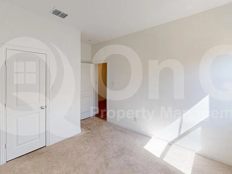 1108 Chip St — Photo 7