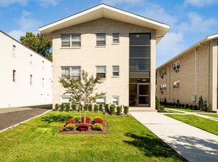 Turtle Village, Elizabeth, NJ 07208