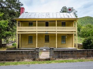 299 Steam Hollow Rd, Shenandoah, VA 22849