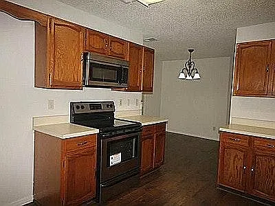 951 Redcedar Way Dr — Photo 9