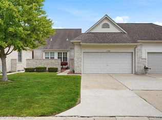 13500 Wyndemere Cir, Sterling Heights, MI 48313