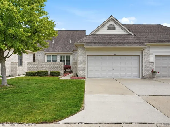 13500 Wyndemere Cir, Sterling Heights, MI 48313