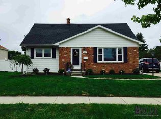 611 Lavender St, Monroe, MI 48162