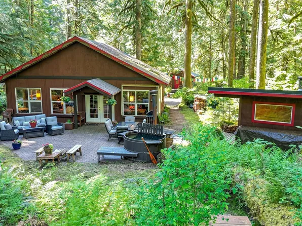 10707 Thompson Creek Road, Deming, WA 98244