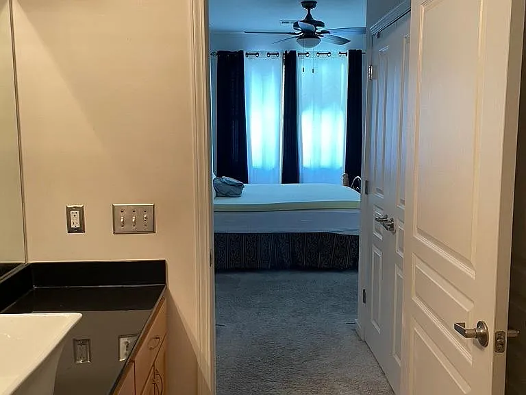 3000 Vanderbilt Pl #300 — Photo 22
