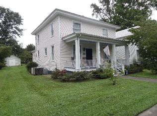 403 E King St, Edenton, NC 27932